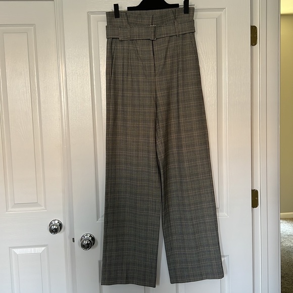 Aritzia Babaton Power Pant in Black/White/Tan Checkprint - Picture 4 of 6